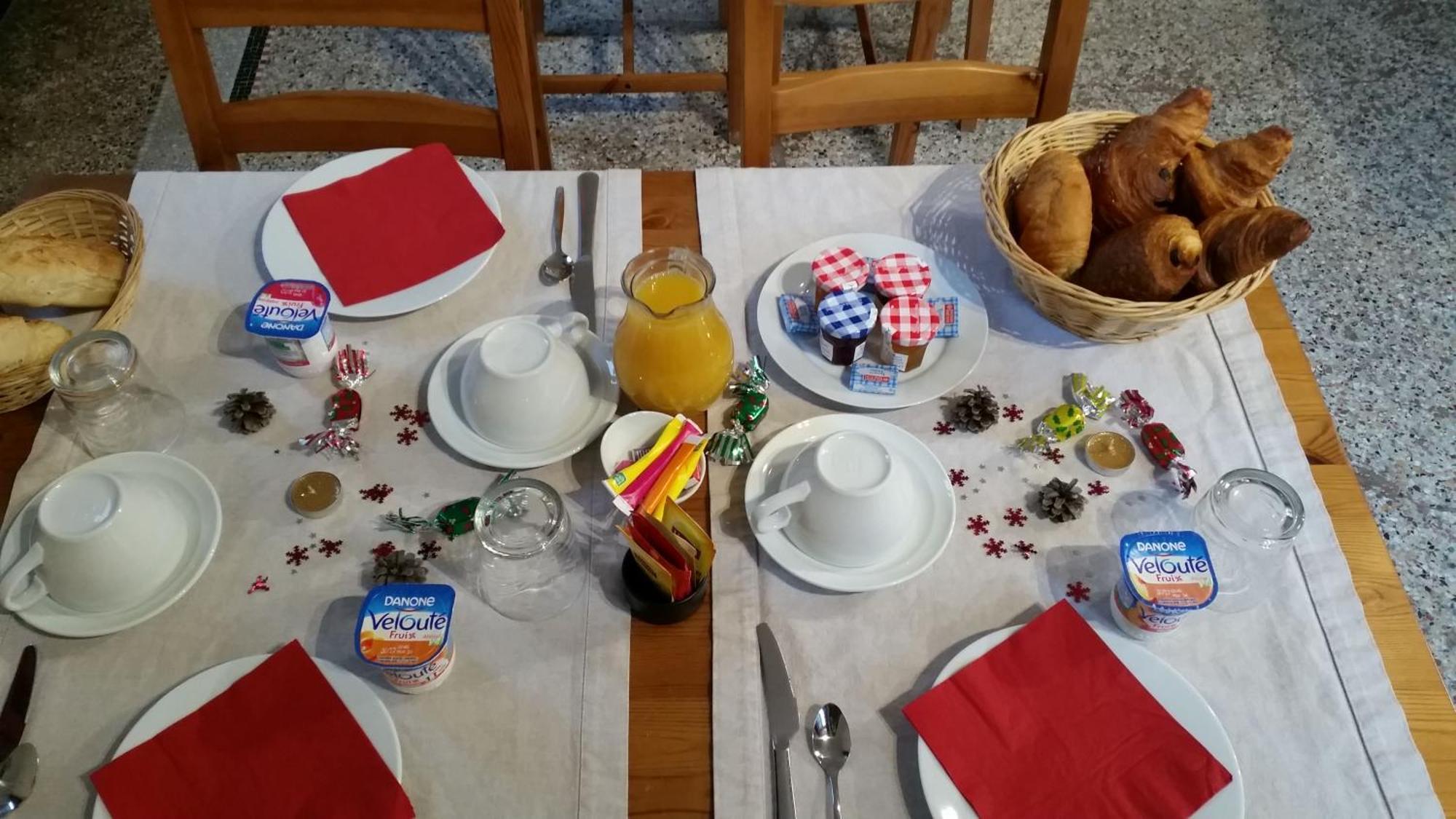 Le Mas D'Icard Saintes-Maries-de-la-Mer Bagian luar foto